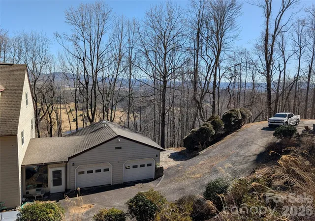 4th image of 4 Wild Dogwood Trl, Mills River, NC 28759 | MLS# 4368433