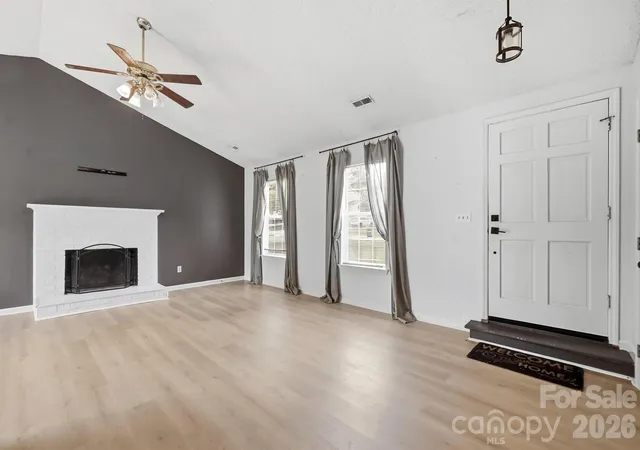 Photo 4 of Single family home for sale at 9046 Milton Morris Dr, Charlotte, NC 28227 | MLS# 4368531 | Listing updated on 2026-09-23