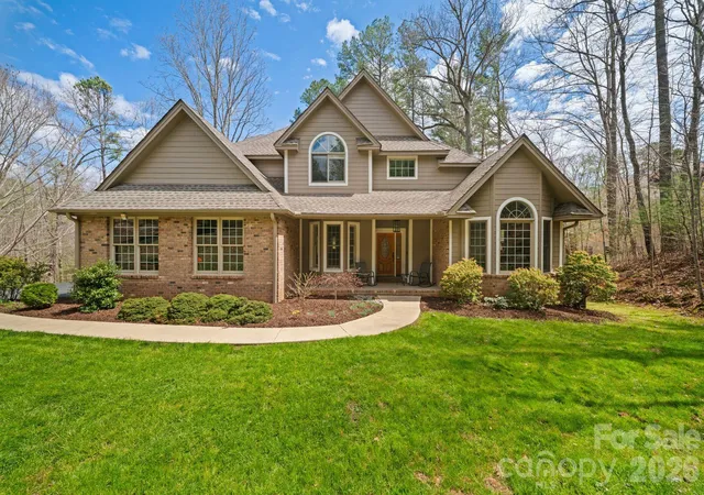 2nd image of 104 Black Hawk Rdg, Weaverville, NC 28787 | MLS# 4368591