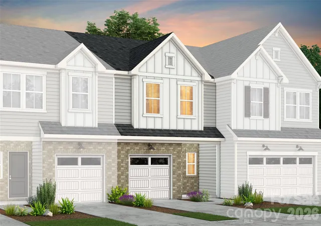 Homes for sale in Charlotte, NC | 11908 Oak St, Charlotte, NC 28269 | MLS# 4368708