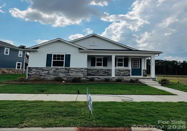 Photo 1 of Single family home for sale at 449 Spire St, Rock Hill, SC 29730 | MLS# 4368744 | Listing updated on 2026-09-22