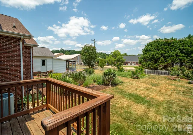 5th image of 5146 Olde School Dr, Hickory, NC 28602 | MLS# 4368767