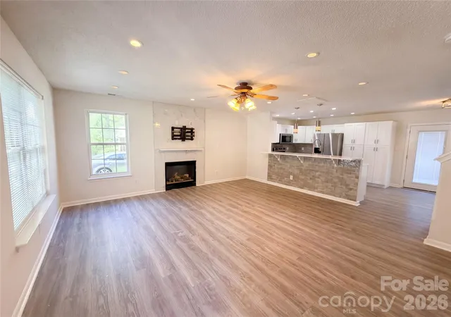 3rd image of 6032 Briggs Dr, Charlotte, NC 28269 | MLS# 4368915