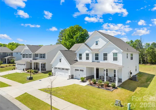 2nd image of 832 Dogwood Creek Ln, Indian Trail, NC 28079 | MLS# 4368918