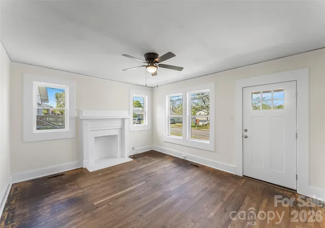 4th image of 608 E Concord St, Morganton, NC 28655 | MLS# 4368930