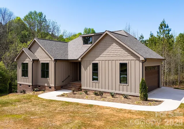 Photo 2 of Single family home for sale at 42435 Bowers Rd, Norwood, NC 28128 | MLS# 4368963 | Listing updated on 2026-09-24