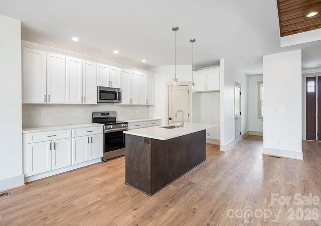Photo 3 of Single family home for sale at 42435 Bowers Rd, Norwood, NC 28128 | MLS# 4368963 | Listing updated on 2026-09-24
