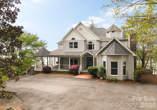 Photo 3 of Single family home for sale at 4950 Canterbury Pl, Morganton, NC 28655 | MLS# 4368973 | Listing updated on 2026-09-28