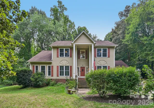 Photo 1 of Single family home for sale at 9139 Magnolia Ests Dr, Cornelius, NC 28031 | MLS# 4368990 | Listing updated on 2026-10-06