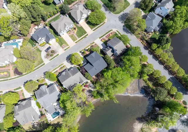 4th image of 21307 Baltic Dr, Cornelius, NC 28031 | MLS# 4369019