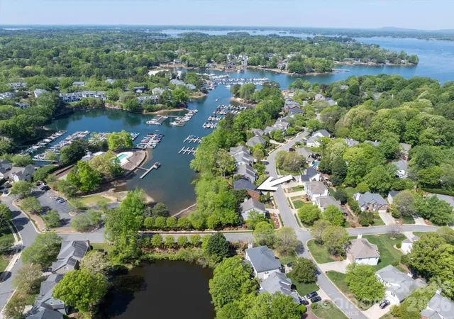 5th image of 21307 Baltic Dr, Cornelius, NC 28031 | MLS# 4369019