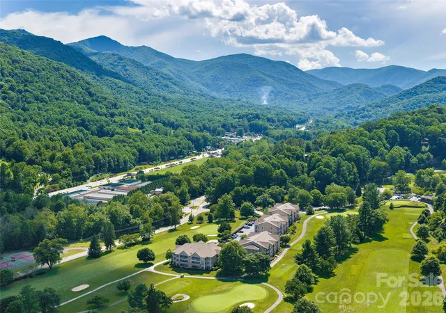Homes for sale in Maggie Valley, NC | 103 Glenview Lane, Maggie Valley, NC 28751 | Houzeo