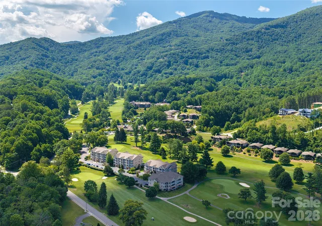 Homes for sale in Maggie Valley, NC | 103 Glenview Ln #5048, Maggie Valley, NC 28751 | MLS# 4369182