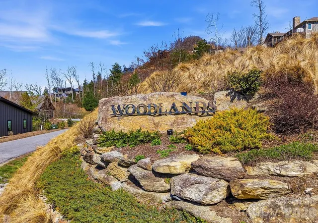 Photo 4 of Land for sale at 325 Curtain Blf #W9, Hendersonville, NC 28791 | MLS# 4369194 | Listing updated on 2026-09-04