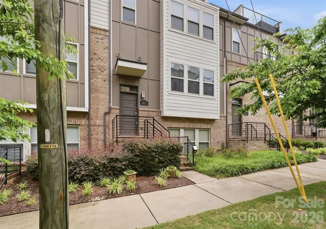 3rd image of 18017 Nolita Ln, Charlotte, NC 28204 | MLS# 4369250