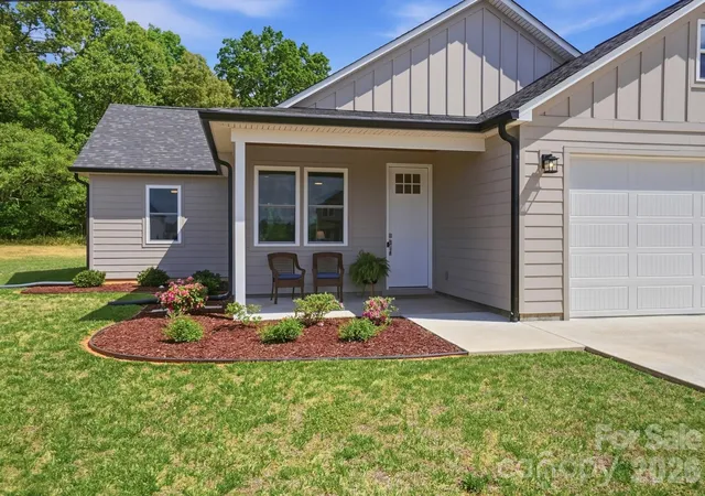 3rd image of 27636 Taylor Ln, Albemarle, NC 28001 | MLS# 4369303