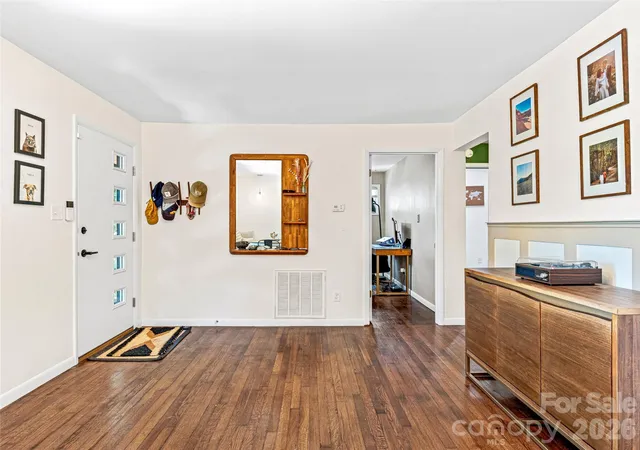 5th image of 44 Broadview Ave, Asheville, NC 28803 | MLS# 4369387