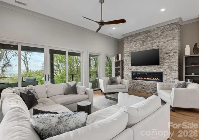 5th image of 642 Altamont Vw, Asheville, NC 28804 | MLS# 4369480