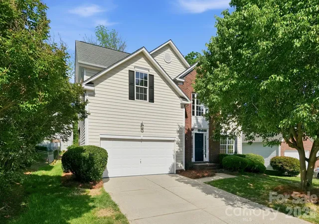 1st image of 5107 Bentgrass Run Dr, Charlotte, NC 28269 | MLS# 4369528