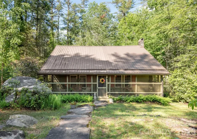 Homes for sale in Cedar Mountain, NC | 10844 Greenville Hwy, Cedar Mountain, NC 28718 | MLS# 4369621