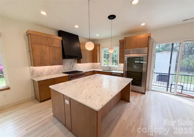 Photo 1 of Single family home for sale at 1609 Richland Dr, Charlotte, NC 28205 | MLS# 4369627 | Listing updated on 2026-10-29