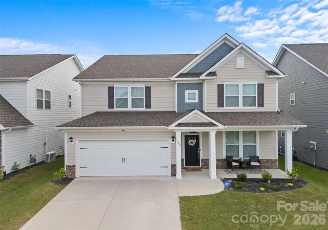 2nd image of 108 Thornberry Rd, Hendersonville, NC 28792 | MLS# 4369711