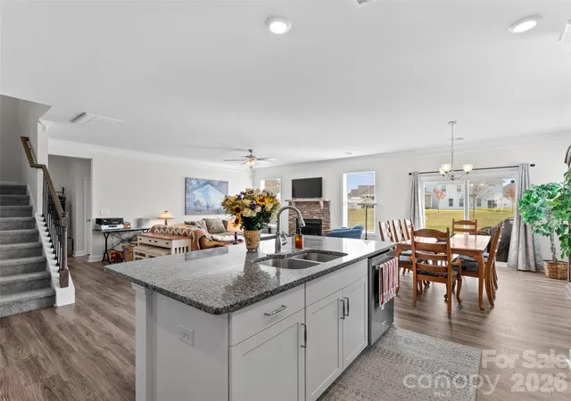 5th image of 108 Thornberry Rd, Hendersonville, NC 28792 | MLS# 4369711