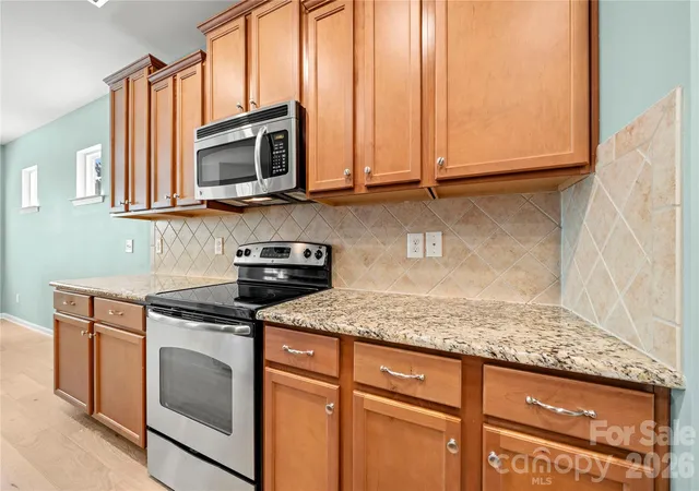 Photo 3 of Single family home for sale at 1601 Deer Meadows Dr, Waxhaw, NC 28173 | MLS# 4369779 | Listing updated on 2026-09-27