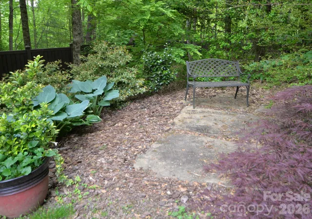 38th image of 95 Creeks Edge Dr, Hendersonville, NC 28739 | MLS# 4369844
