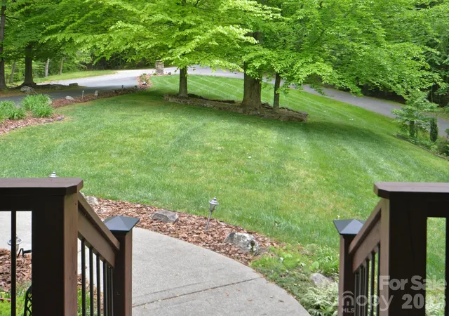 5th image of 95 Creeks Edge Dr, Hendersonville, NC 28739 | MLS# 4369844