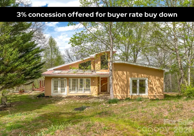 Photo 1 of Single family home for sale at 76 Raven Rock Ln, Marshall, NC 28753 | MLS# 4369847 | Listing updated on 2026-10-15