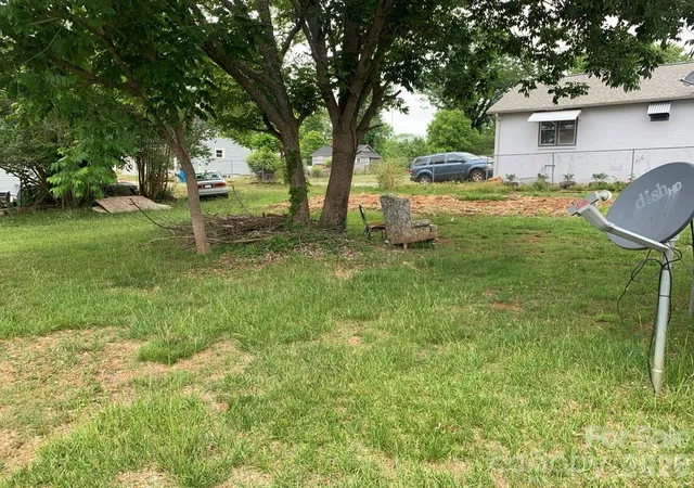 5th image of 522 W Concord St, Morganton, NC 28655 | MLS# 4369866
