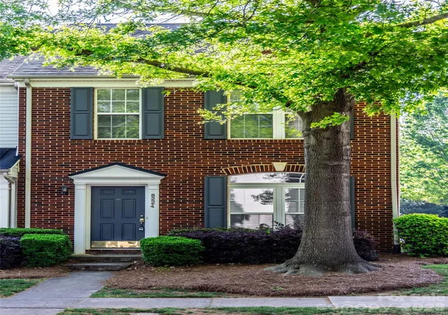 Photo 1 of Townhouse for sale at 8224 Shinkansen Dr, Charlotte, NC 28213 | MLS# 4369942 | Listing updated on 2026-08-31
