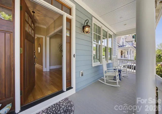 Photo 3 of Single family home for sale at 625 James Alexander Way, Davidson, NC 28036 | MLS# 4369988 | Listing updated on 2026-10-22