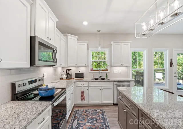 4th image of 2910 Plum Thicket Ct, Monroe, NC 28112 | MLS# 4370003