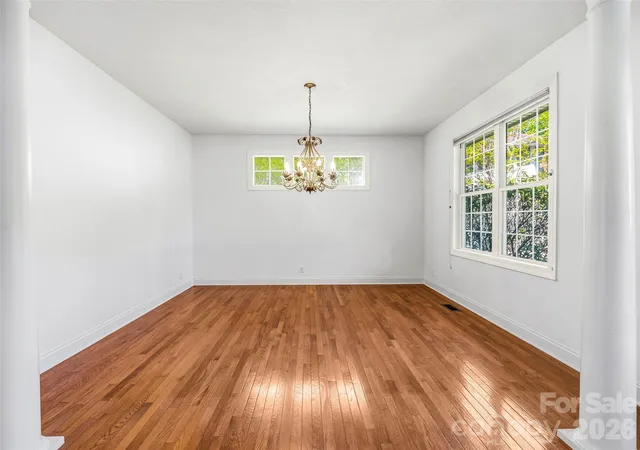 4th image of 35 Stonecrest Ct, Flat Rock, NC 28731 | MLS# 4370036