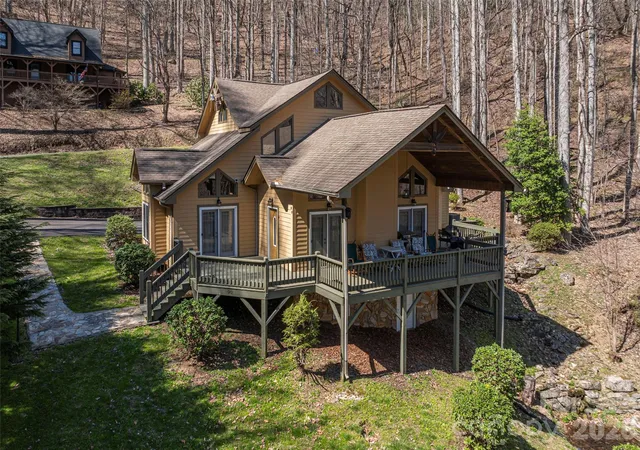 Homes for sale in Maggie Valley, NC | 90 Lionheart Ln, Maggie Valley, NC 28751 | MLS# 4370064