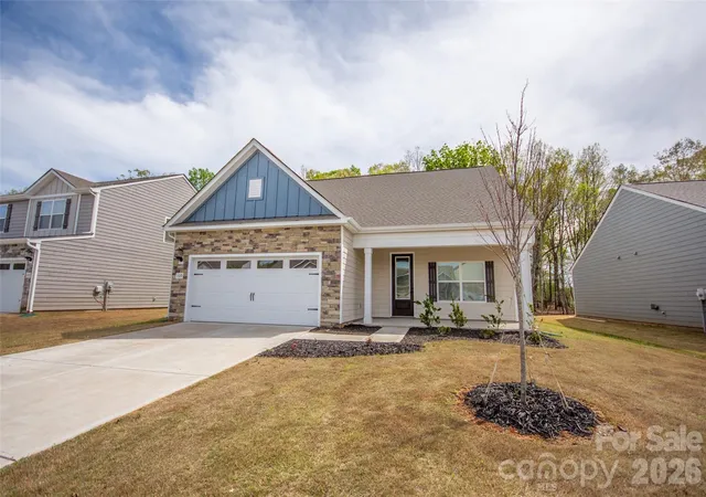 Photo 3 of Single family home for sale at 109 Brixham Loop, Troutman, NC 28166 | MLS# 4370110 | Listing updated on 2026-08-25