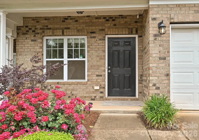 1st image of 4629 Quinton Ln, Charlotte, NC 28269 | MLS# 4370168