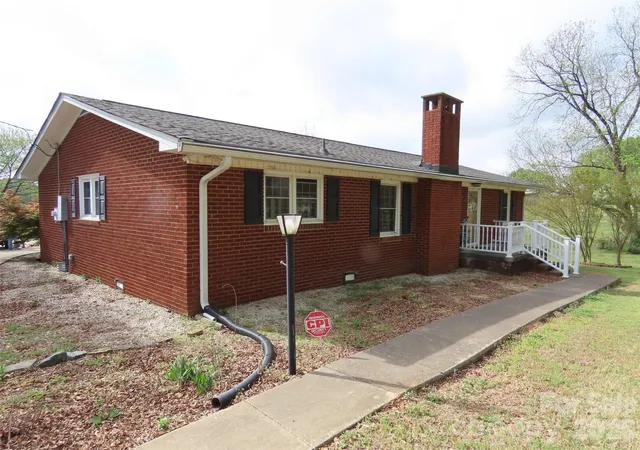 Homes for sale in Marshville, NC | 2724 Lucy Short Cut Rd, Marshville, NC 28103 | MLS# 4370180