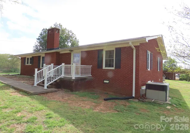 Homes for sale in Marshville, NC | 2724 Lucy Short Cut Rd, Marshville, NC 28103 | MLS# 4370180
