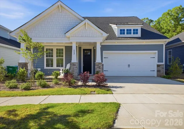 Photo 1 of Single family home for sale at 602 Banter Ln, Cramerton, NC 28032 | MLS# 4370237 | Listing updated on 2026-10-03