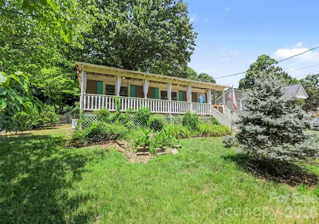 Homes for sale in Kannapolis, NC | 403 Oakdale Ave, Kannapolis, NC 28083 | MLS# 4370286