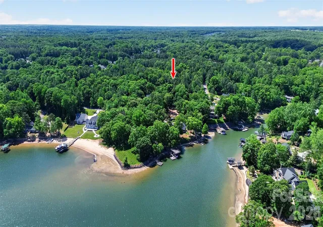 Photo 2 of Land for sale at Lot 5 Lake Wylie Dr, Rock Hill, SC 29732 | MLS# 4370293 | Listing updated on 2026-09-22