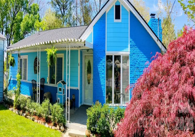 1st image of 6 Chestnut Ter, Asheville, NC 28803 | MLS# 4370302