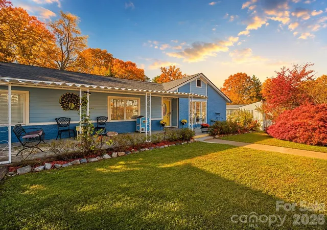 1st image of 6 Chestnut Ter, Asheville, NC 28803 | MLS# 4370302