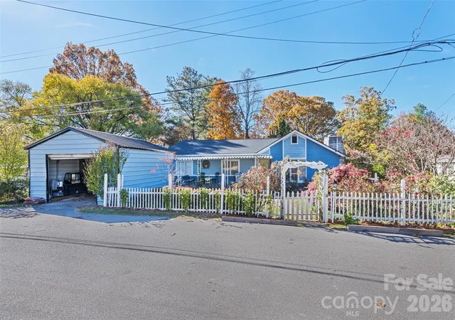 2nd image of 6 Chestnut Ter, Asheville, NC 28803 | MLS# 4370302