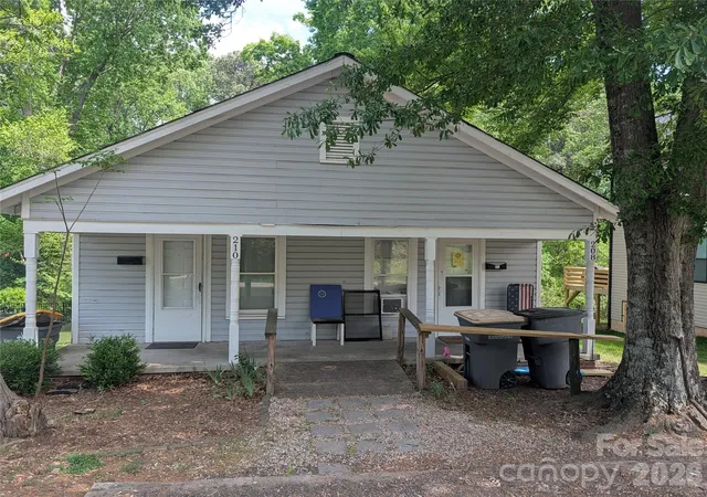3rd image of 208/210 Basin Ave, Kannapolis, NC 28083 | MLS# 4370322