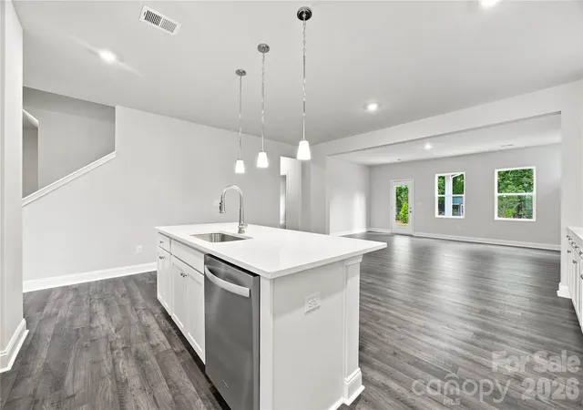Photo 4 of Single family home for sale at 4050 Puddle Pond Rd, Indian Trail, NC 28079 | MLS# 4370353 | Listing updated on 2026-09-22