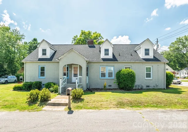 1st image of 1106 Lane St, Kannapolis, NC 28083 | MLS# 4370366